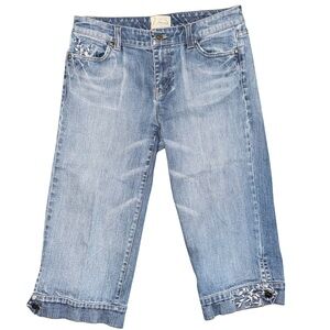 Y2K‎ Blanc White House Black Market blue embroidered capri jeans Size 4